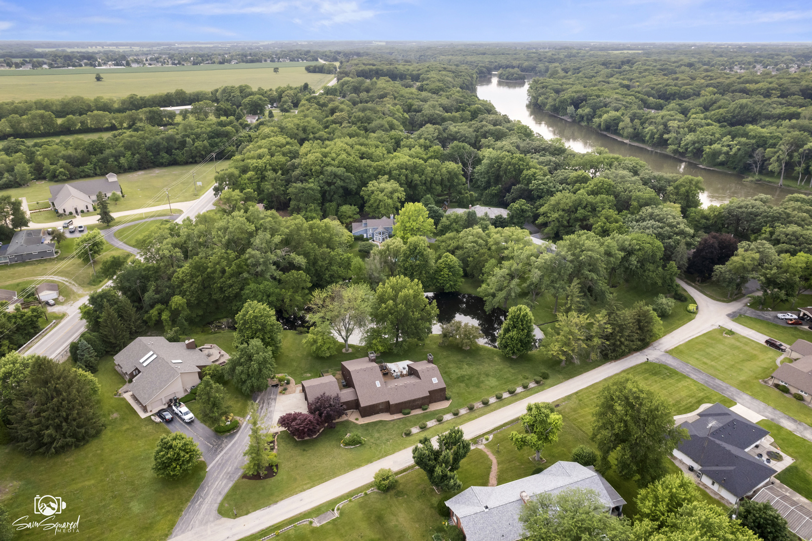 1886 Springview Drive Kankakee, IL 60901 - Photo 6 of 42 an aerial view of multiple house