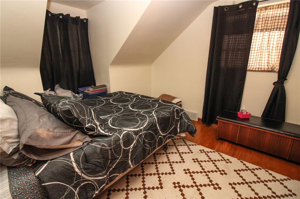 1013 3rd Street McKees Rocks, PA 15136 - Photo 11 of 18