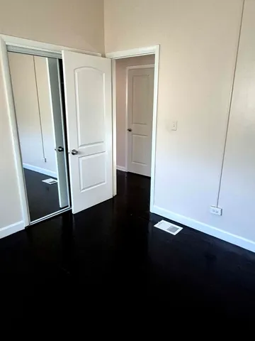 $1,800 | 1604 20th Street, North Chicago, IL 60064