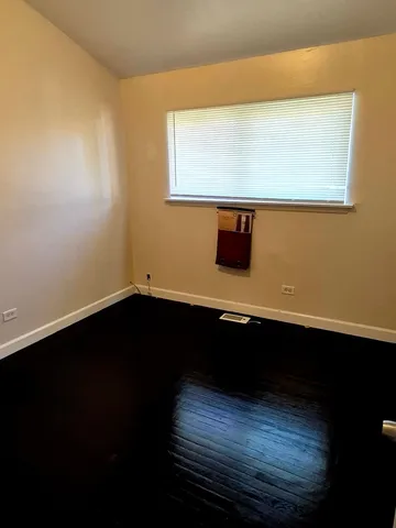 $1,800 | 1604 20th Street, North Chicago, IL 60064