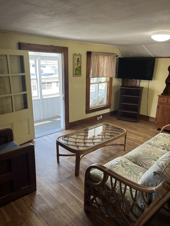 7 Dover Street Hampton, NH 03842 - Photo 16 of 18