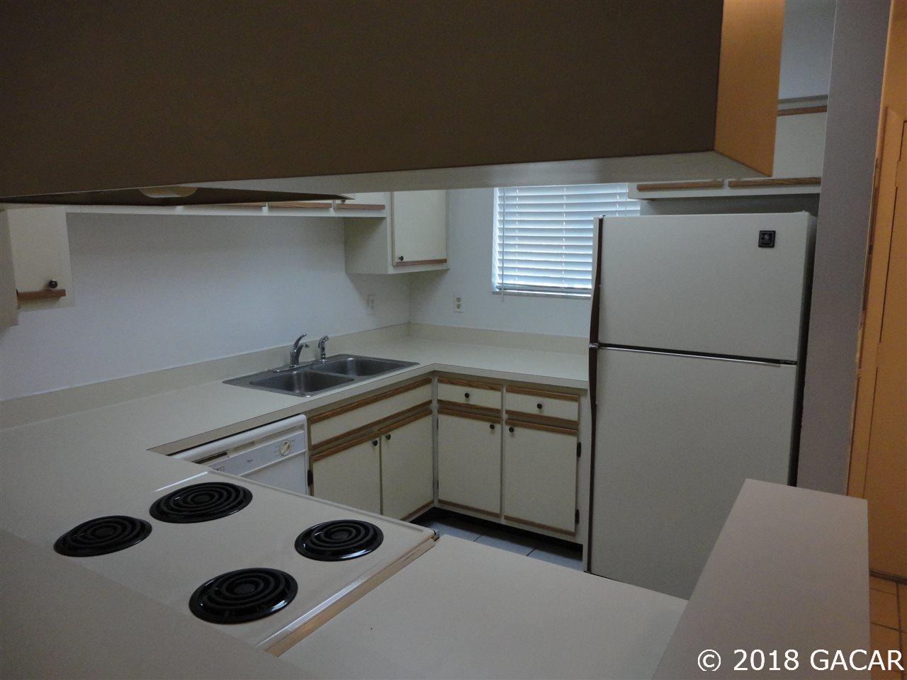4411 Southwest 34th Street, Unit 708 Gainesville, FL 32608 - Photo 4 of 12