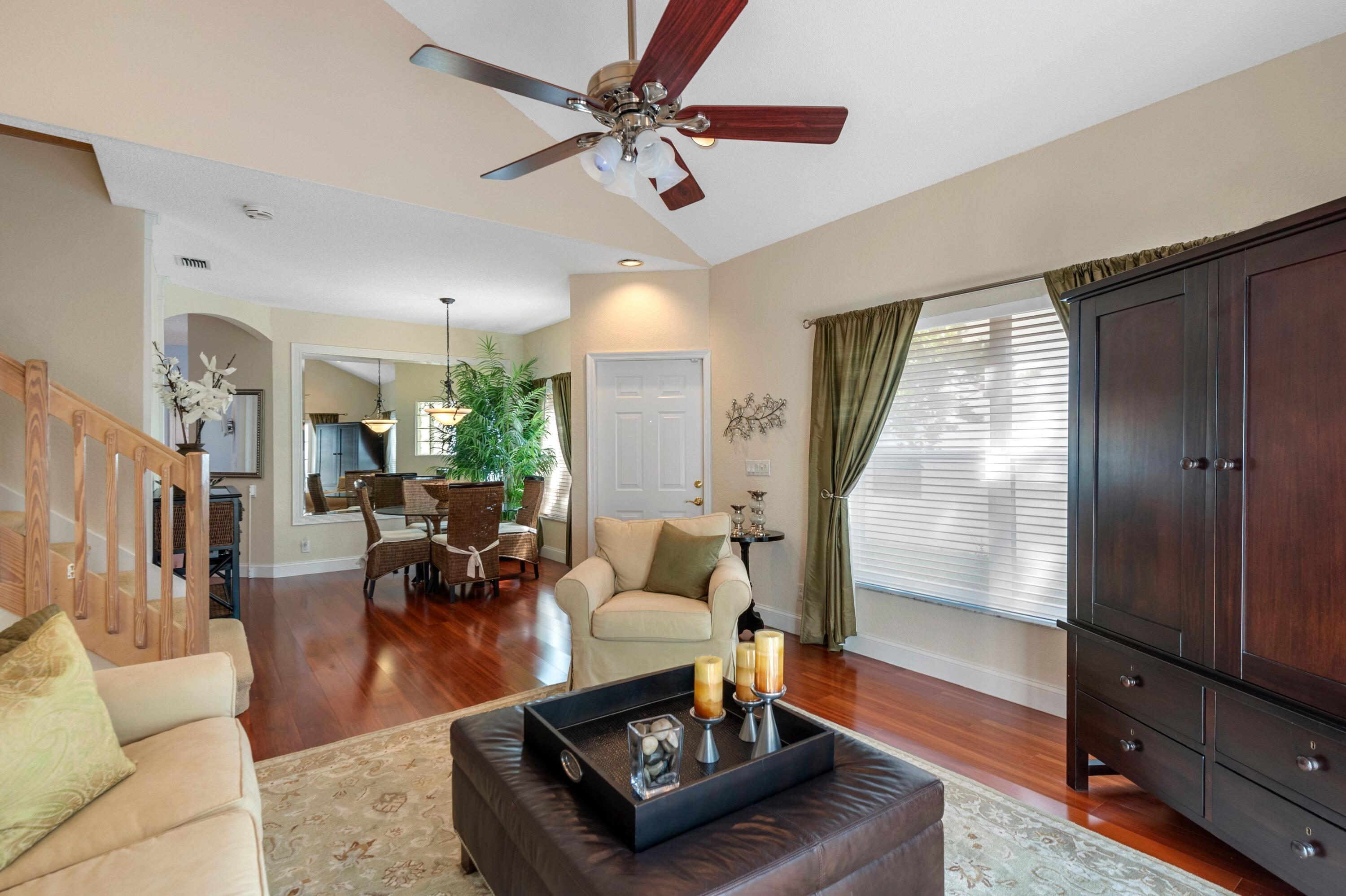 7226 Panache Way Boca Raton, FL 33433 - Photo 6 of 25 Living room