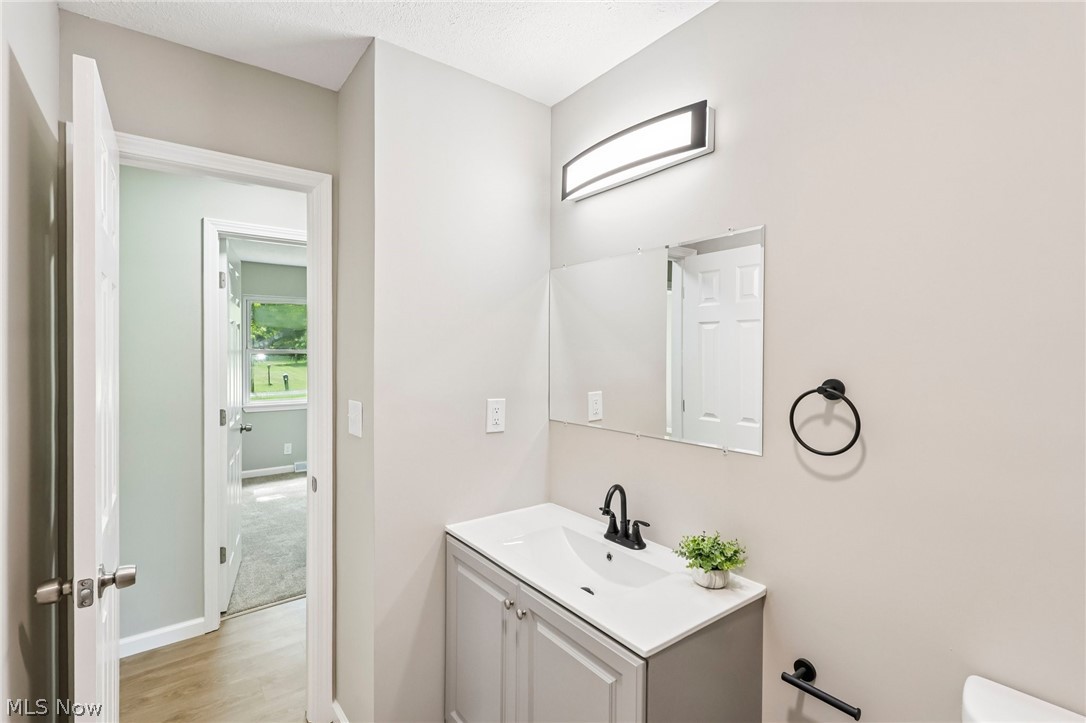 10139 Minyoung Road Ravenna, OH 44266 - Photo 16 of 47 Gallery Image 16