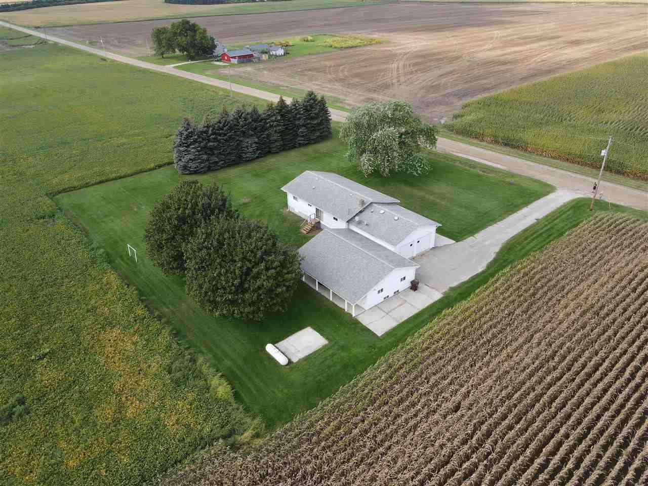 7514 East Walton Road Shepherd, MI 48883 - Photo 4 of 25 1892933-3.JPG