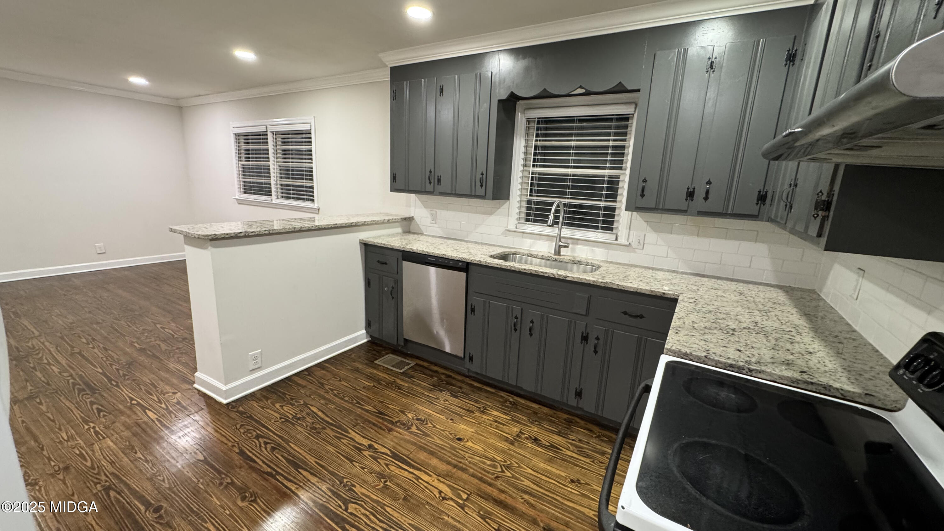 740 Valley Trail Macon, GA 31204 - Photo 7 of 20 IMG_0594