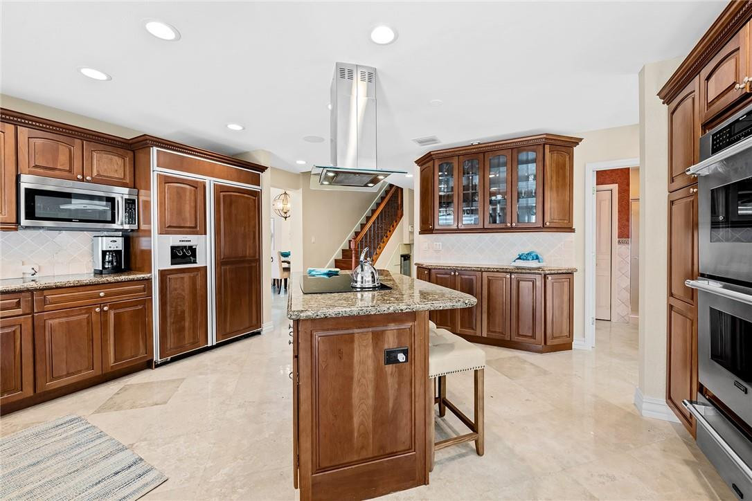 4130 Northeast 23rd Avenue Lighthouse Point, FL 33064 - Photo 15 of 40 Photo 15