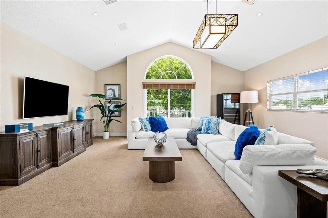 4130 Northeast 23rd Avenue Lighthouse Point, FL 33064 - Photo 18 of 40 Photo 18