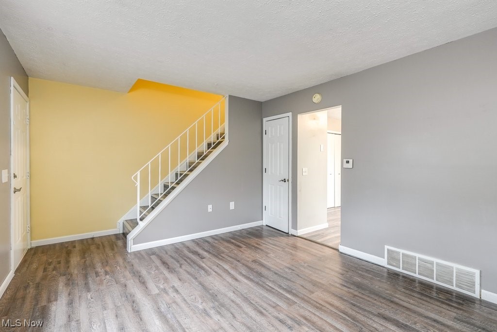 2500 Cleveland Road, Unit 204 Wooster, OH 44691 - Photo 6 of 20 Gallery Image 6