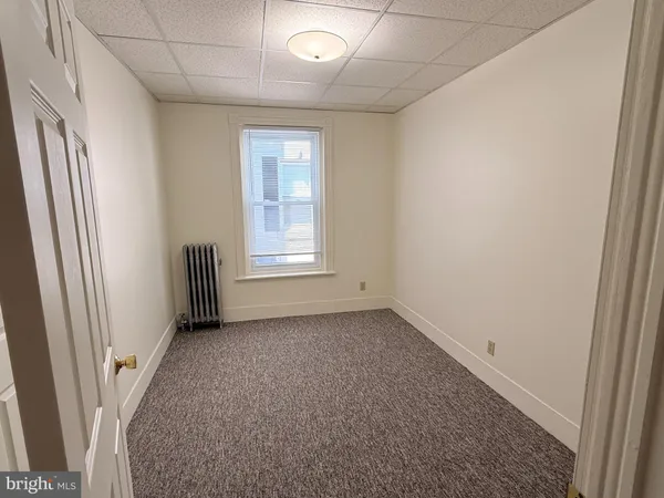 $1,350 | 49 South Fourth Street, Hamburg, PA 19526