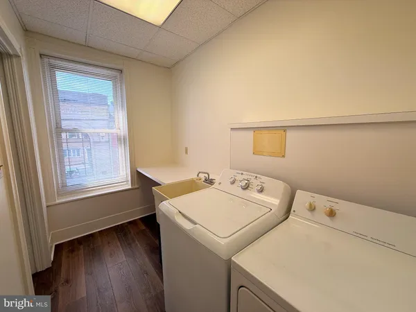 $1,350 | 49 South Fourth Street, Hamburg, PA 19526