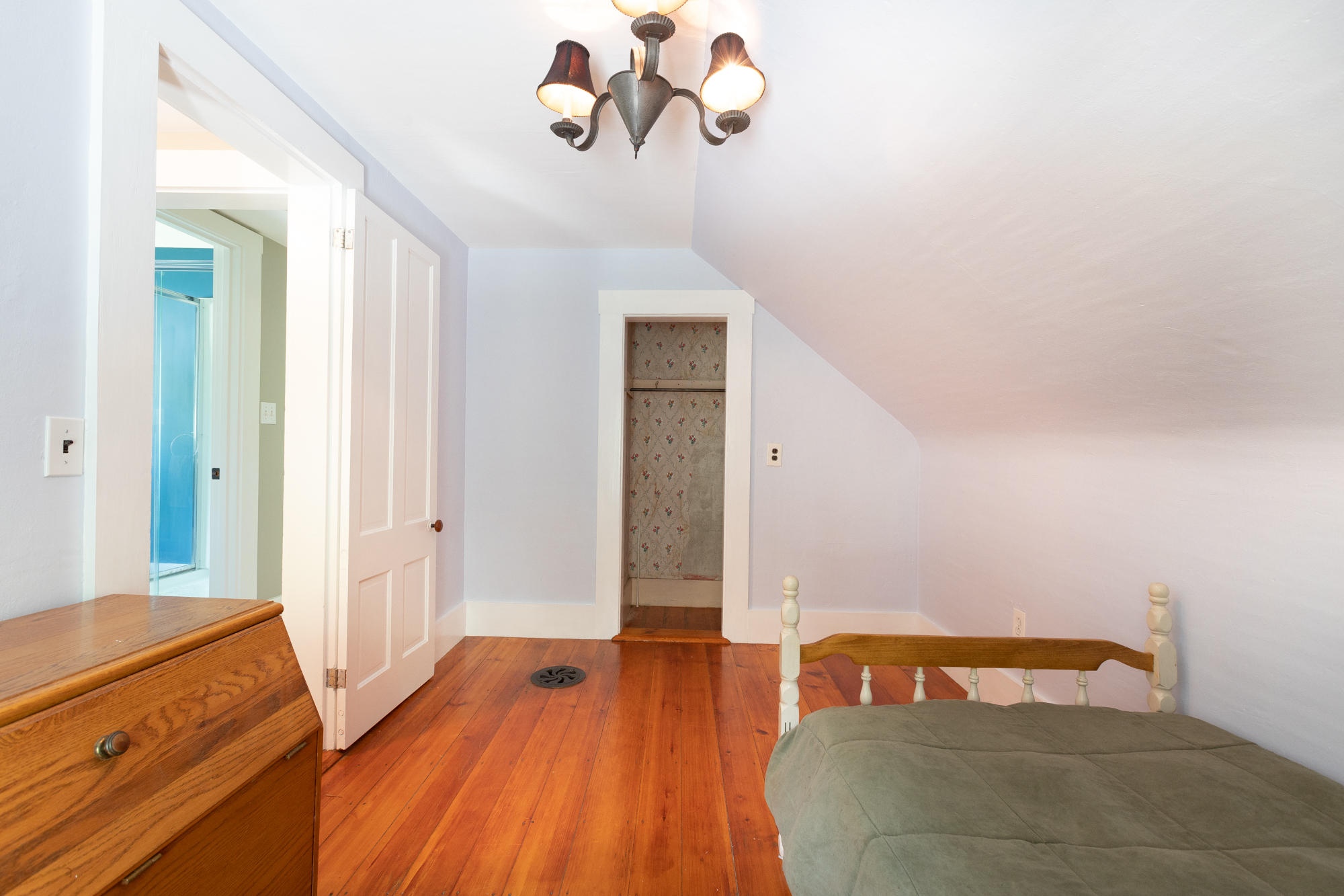 201-190 Mountain Road York, ME 03902 - Photo 19 of 29 Third Bedroom