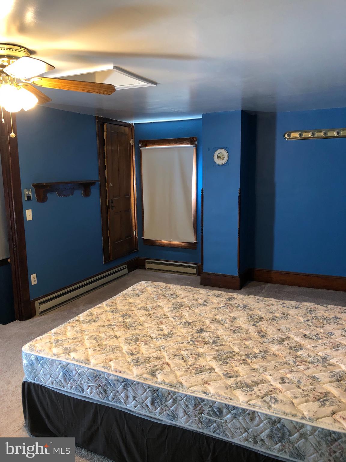4993 Middle Road Winchester, VA 22602 - Photo 26 of 32 Large main bedroom