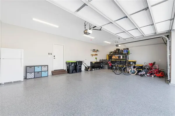 $480,000 | 205 Prairie Rose Circle, Smithville, MO 64089