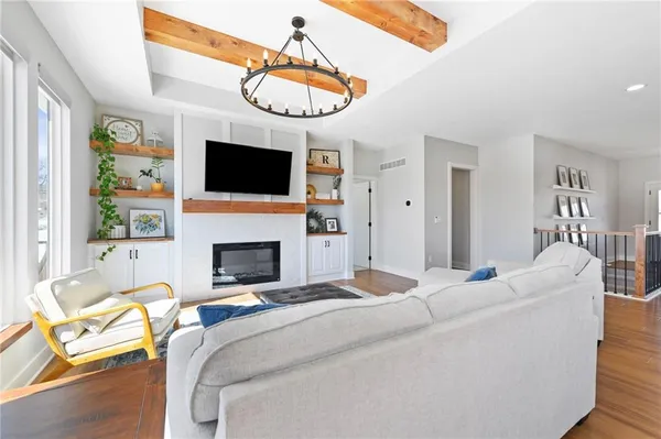 $480,000 | 205 Prairie Rose Circle, Smithville, MO 64089