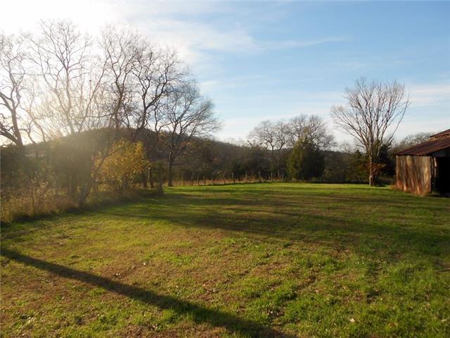 3435 Sherrilltown Road Watertown, TN 37184 - Photo 6 of 20 a view of a green field