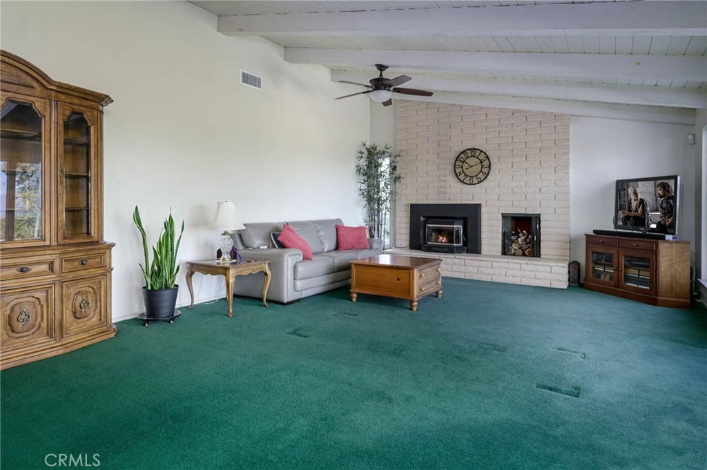 14531 Viewcrest Drive Riverside, CA 92503 - Photo 11 of 66