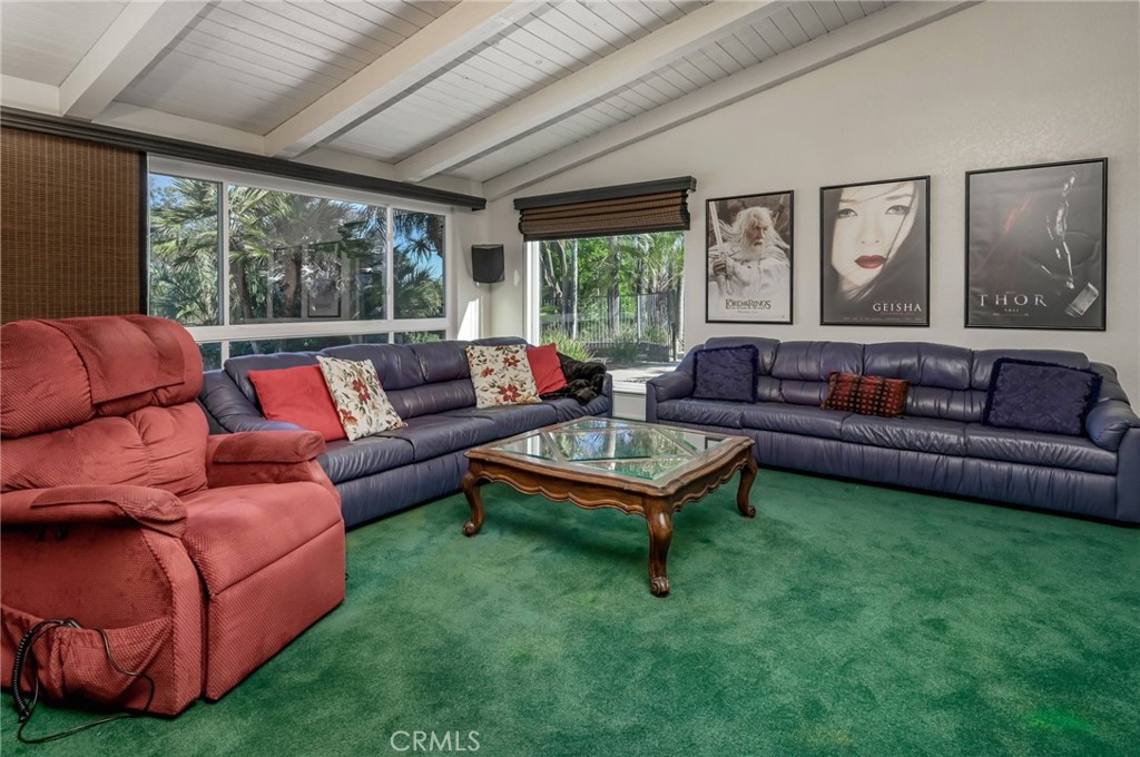 14531 Viewcrest Drive Riverside, CA 92503 - Photo 15 of 66