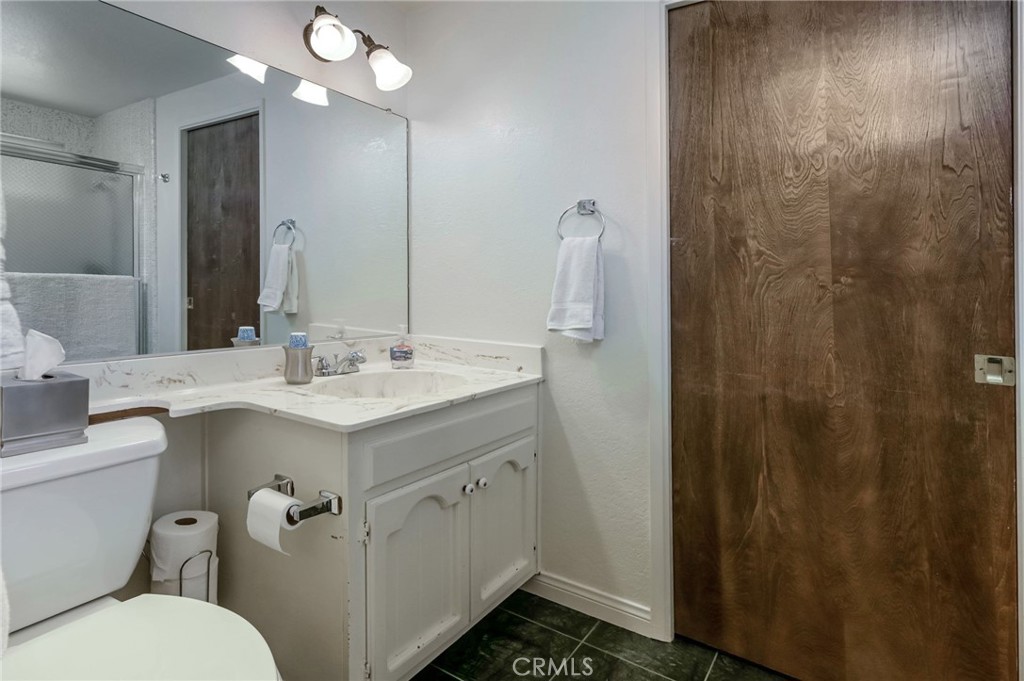 14531 Viewcrest Drive Riverside, CA 92503 - Photo 27 of 66