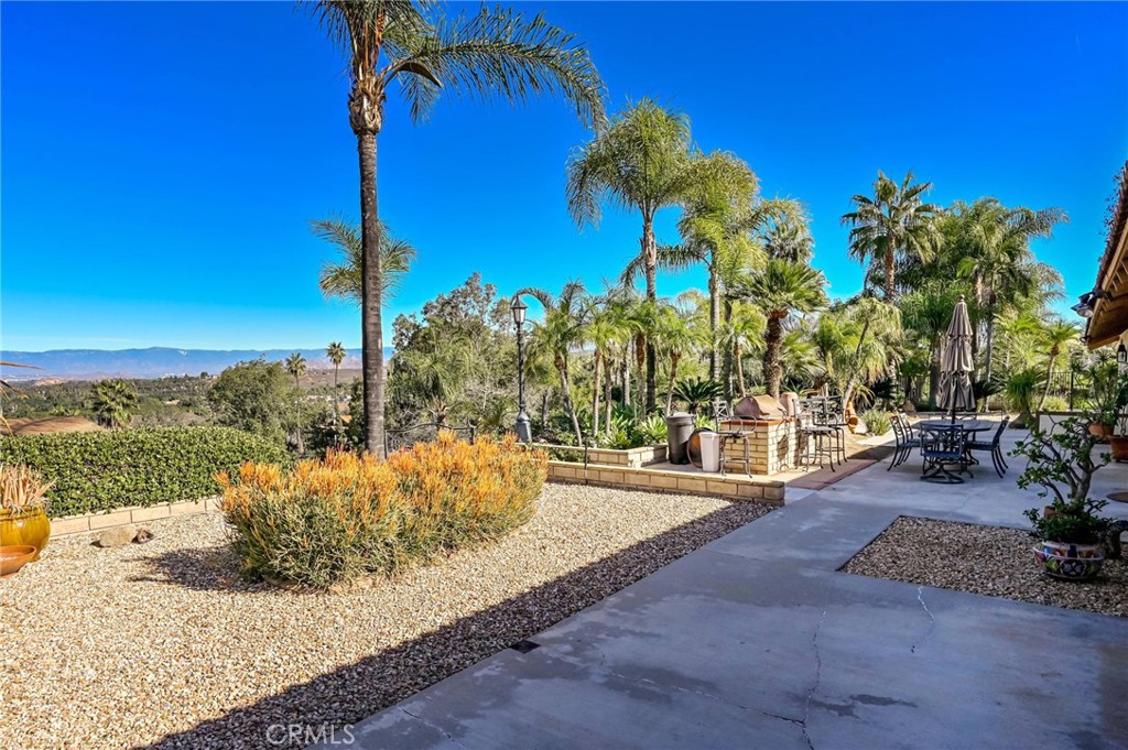 14531 Viewcrest Drive Riverside, CA 92503 - Photo 33 of 66