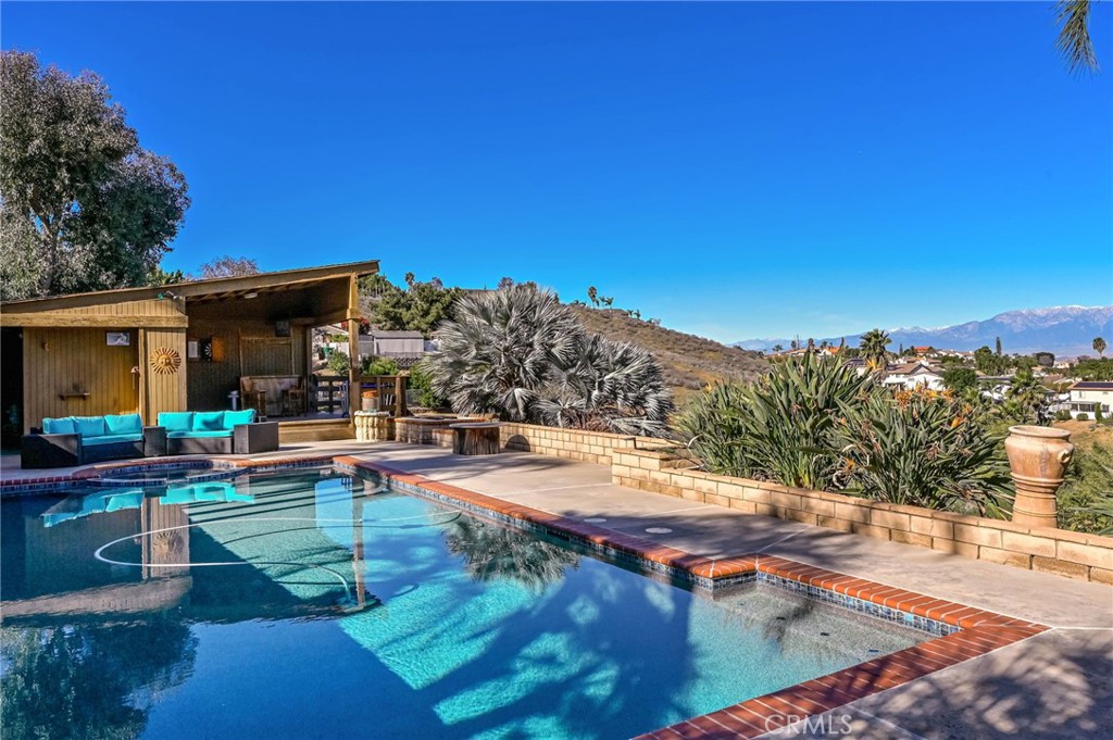 14531 Viewcrest Drive Riverside, CA 92503 - Photo 49 of 66