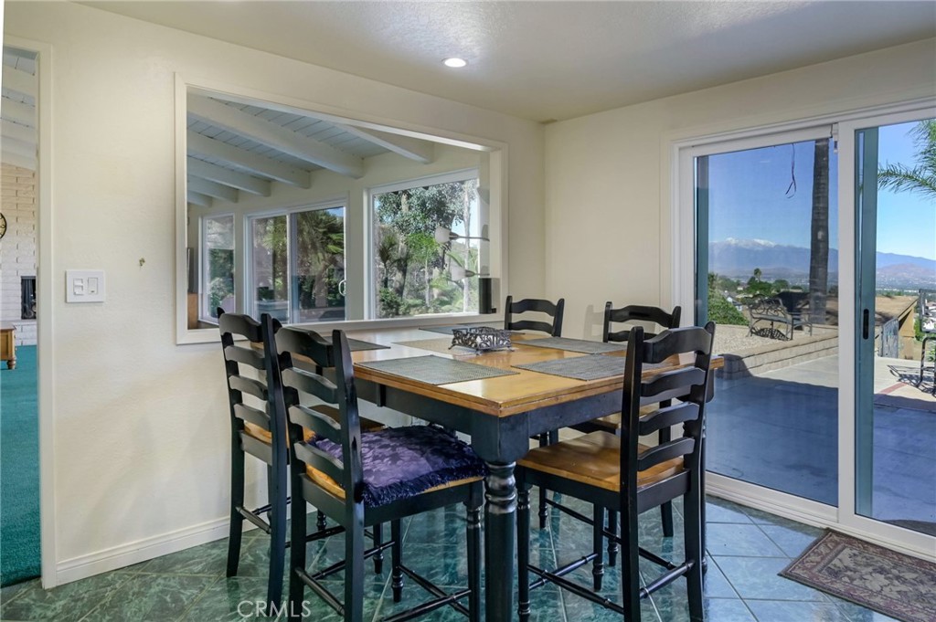 14531 Viewcrest Drive Riverside, CA 92503 - Photo 9 of 66