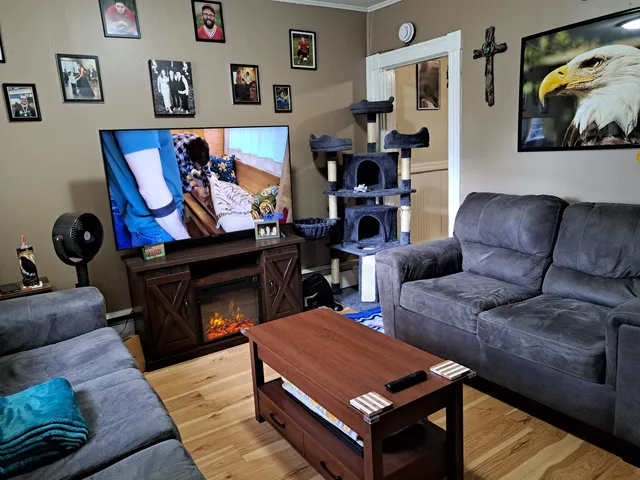 $450,000 | 232 North Street, Claremont, NH 03743