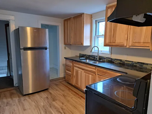 $450,000 | 232 North Street, Claremont, NH 03743