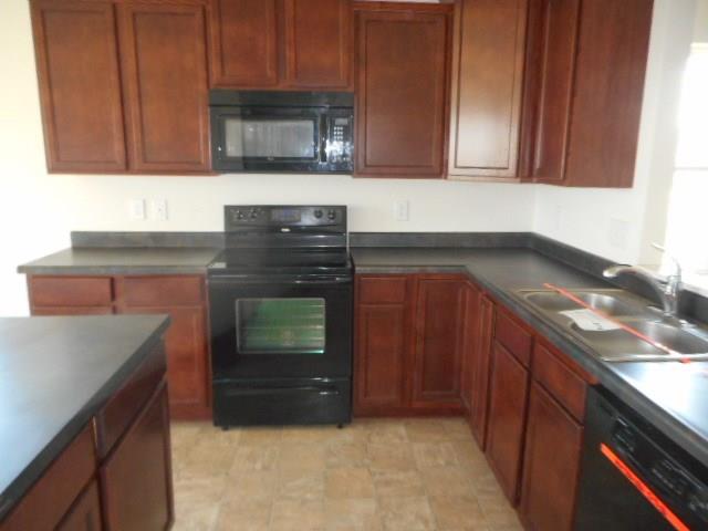 2273 Walpole Road Brownsburg, IN 46112 - Photo 10 of 14