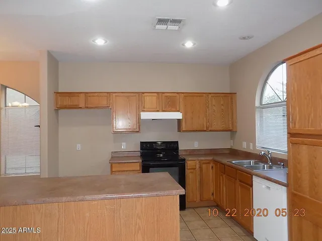 $1,995 | 5337 East Harmony Avenue, Mesa, AZ 85206