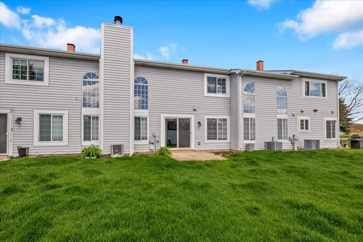 1137 Longford Road Bartlett, IL 60103 - Photo 30 of 33