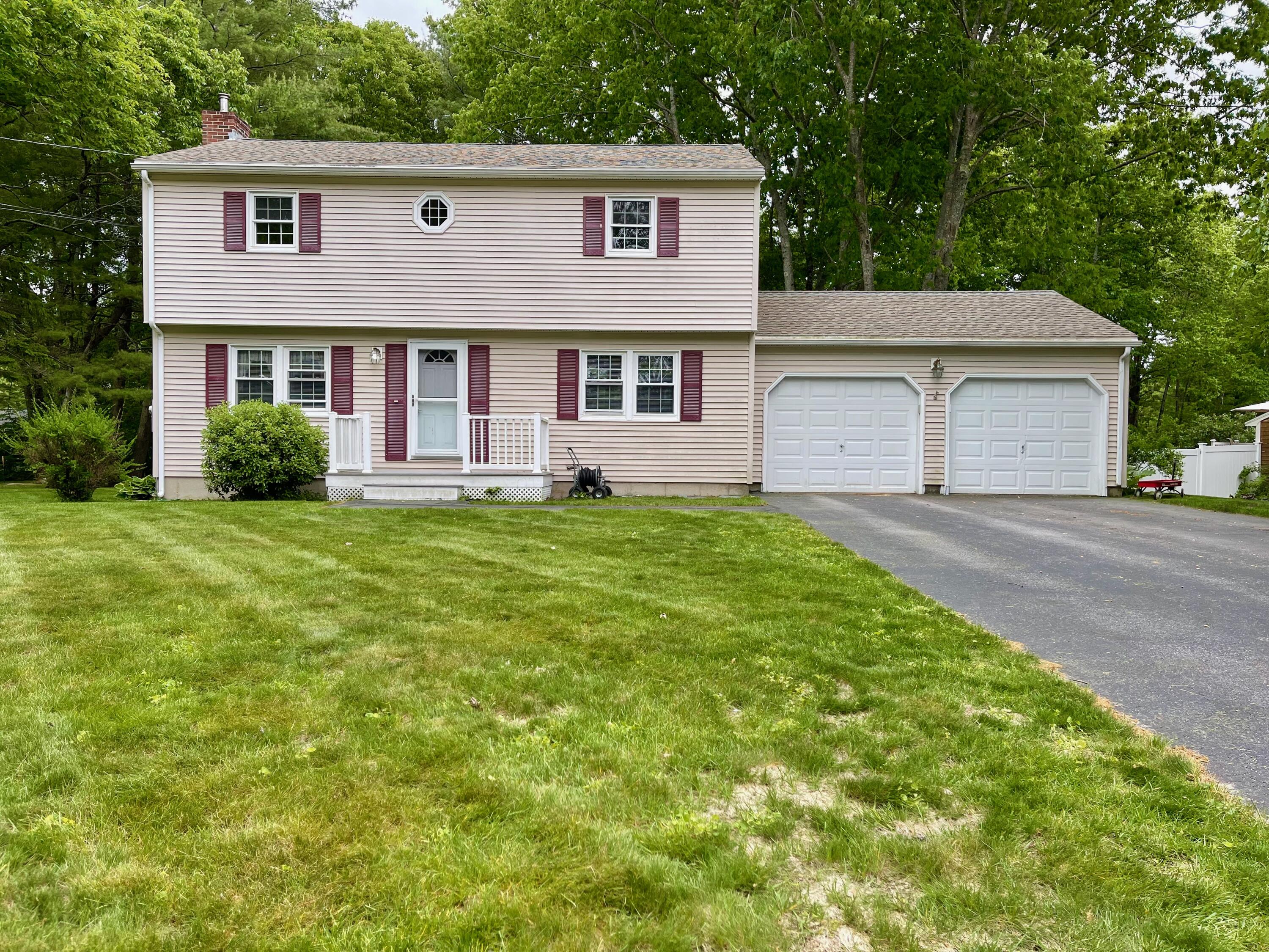 13 Old Farm Road Topsham, ME 04086 - Photo 1 of 56 Recents - 1 of 1 (9)