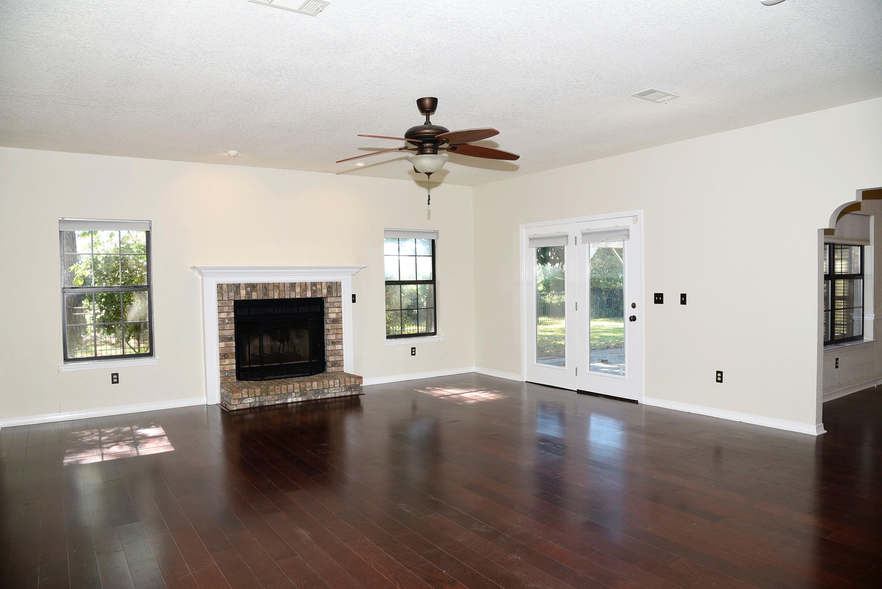 116 Baywind Drive Niceville, FL 32578 - Photo 12 of 37 original-22