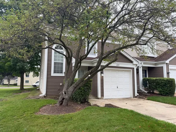 $275,000 | 699 Canterbury Drive, Hanover Park, IL 60133