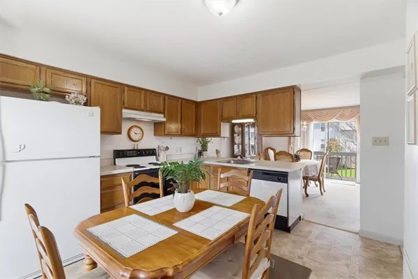 $265,000 | 1403 Lexington Drive, Lawrence, PA 15055
