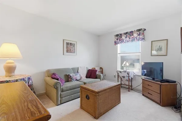 $265,000 | 1403 Lexington Drive, Lawrence, PA 15055