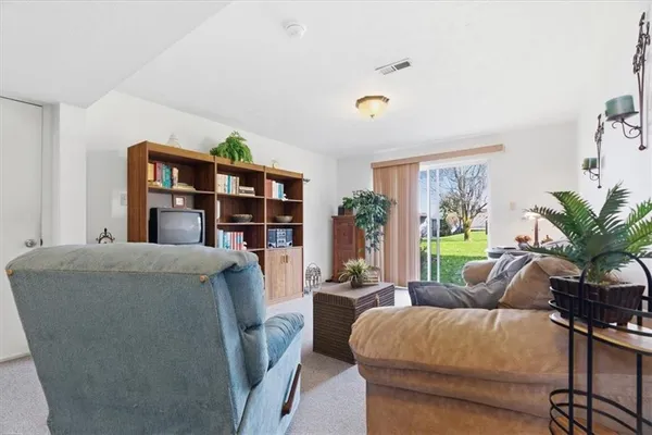 $265,000 | 1403 Lexington Drive, Lawrence, PA 15055