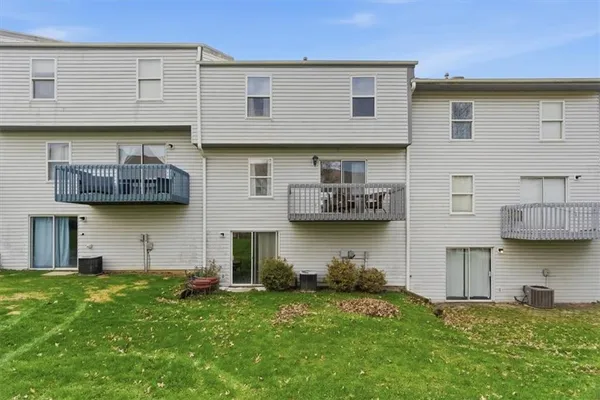 $265,000 | 1403 Lexington Drive, Lawrence, PA 15055