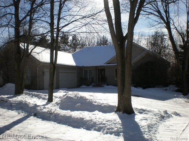 2747 Ray Road Oxford, MI 48370 - Photo 33 of 38 SIDE ENTRY 3 CAR