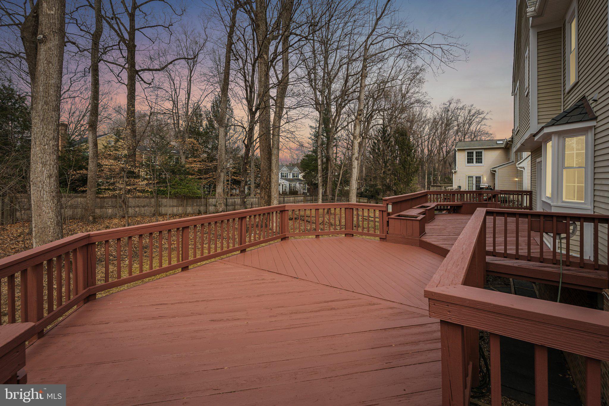 7708 Brickyard Road Potomac, MD 20854 - Photo 38 of 45 Perfect for entertaining on warm nights!