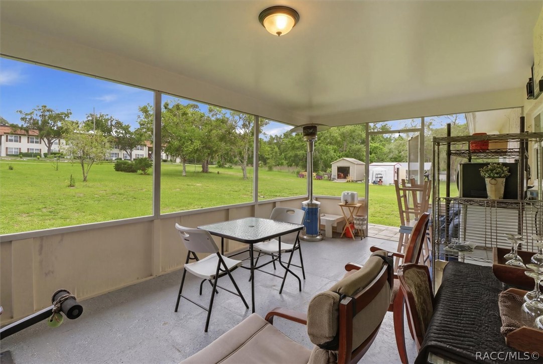 2507 Bluegrass Street Inverness, FL 34453 - Photo 33 of 43 Screened-in porch