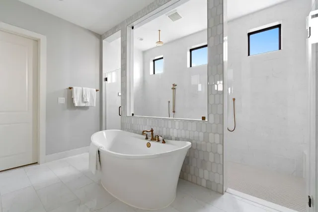 $1,950,000 | 2441 Bel Paese Bend, Leander, TX 78641