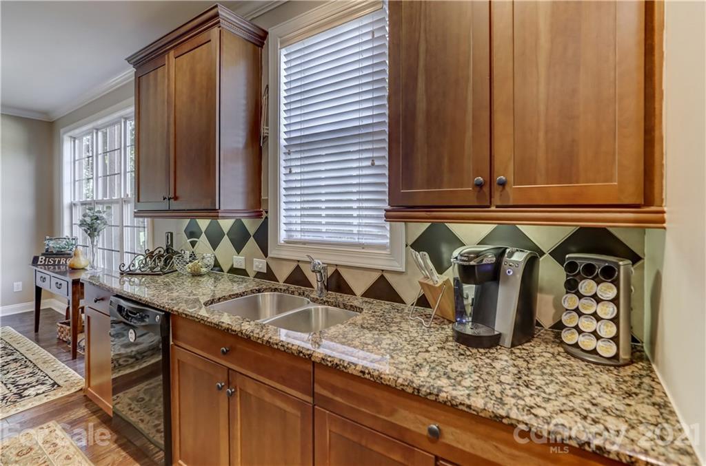 16831 Turtle Point Road Charlotte, NC 28278 - Photo 14 of 47 Gallery Image 14