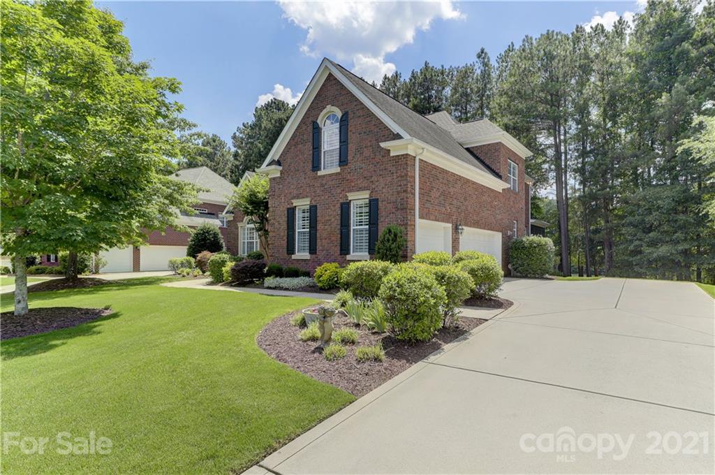 16831 Turtle Point Road Charlotte, NC 28278 - Photo 3 of 47 Gallery Image 3