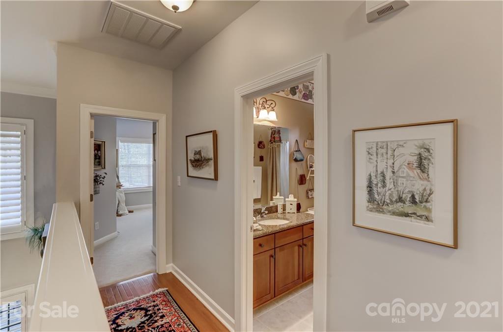 16831 Turtle Point Road Charlotte, NC 28278 - Photo 31 of 47 Gallery Image 31