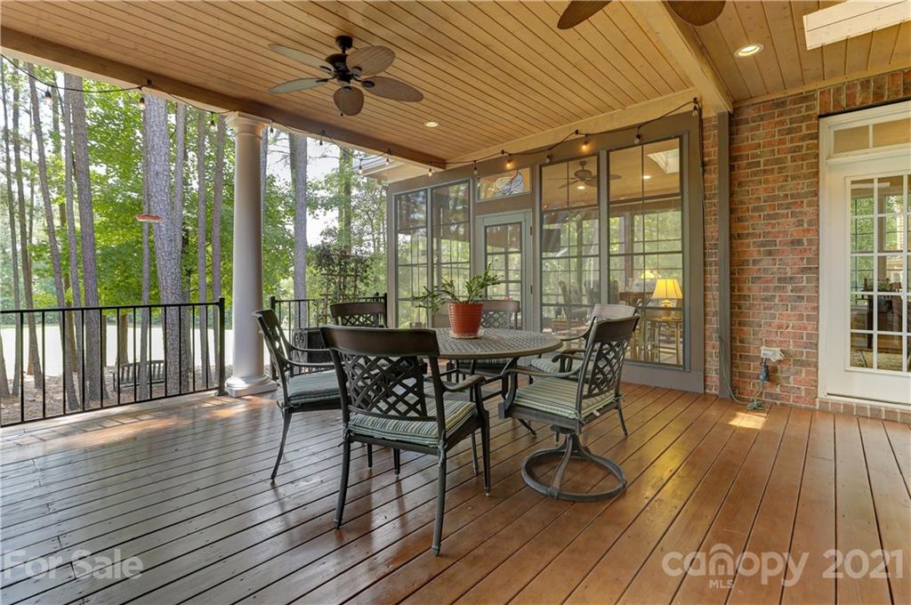 16831 Turtle Point Road Charlotte, NC 28278 - Photo 45 of 47 Gallery Image 45