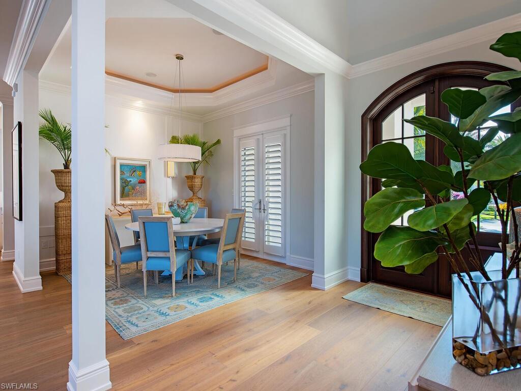 3243 Gin Lane Naples, FL 34102 - Photo 13 of 46