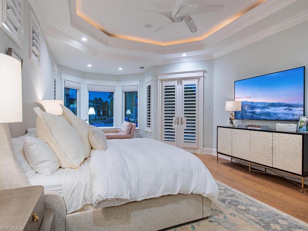 3243 Gin Lane Naples, FL 34102 - Photo 20 of 46