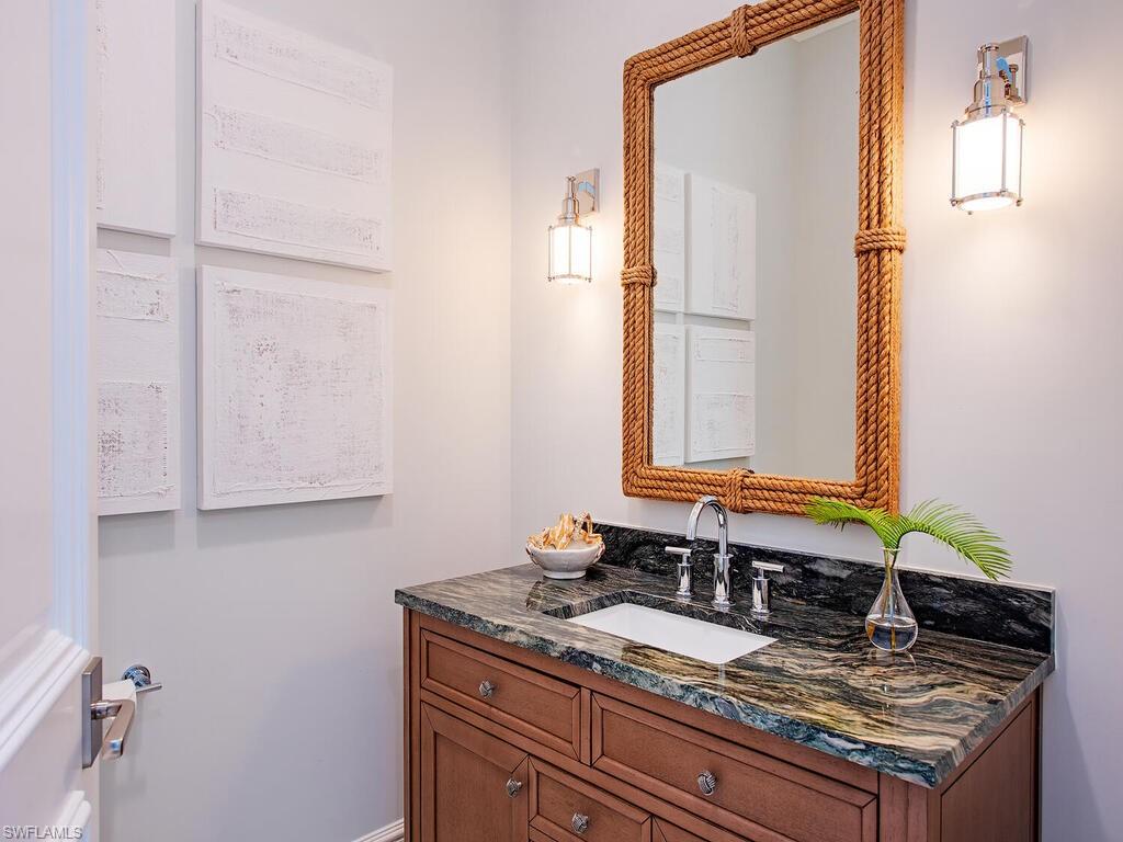 3243 Gin Lane Naples, FL 34102 - Photo 30 of 46