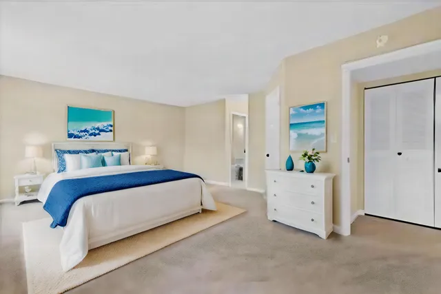 $425,000 | 41 Uno Lago Drive, Juno Beach, FL 33408